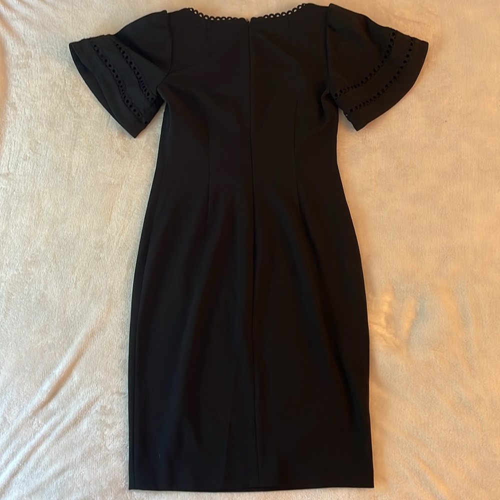 Calvin Klein Elegant Black Sheath Dress, size 4 - Picture 4 of 6